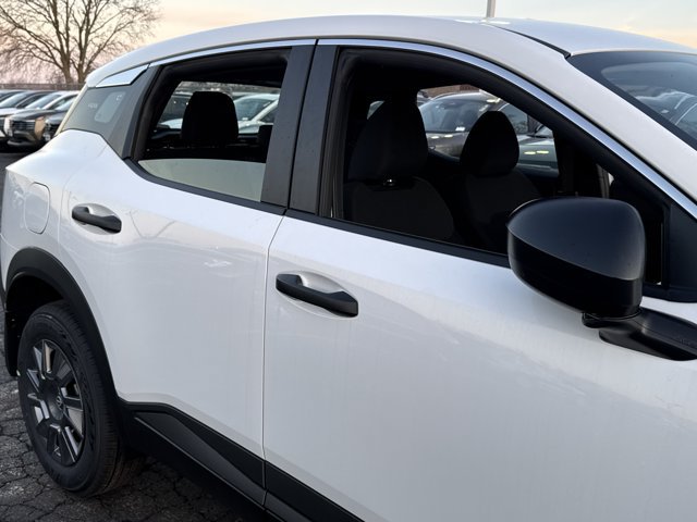 New 2026 Nissan Kicks S FWD image 5