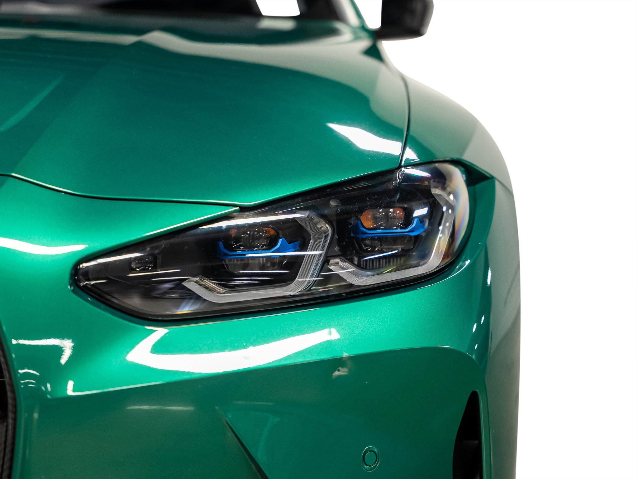 Used 2022 BMW M4 xDrive Competition image 10