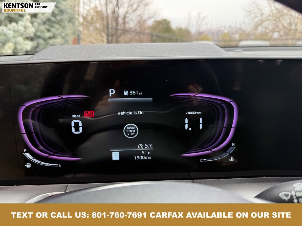 Used 2025 Kia Telluride S image 16