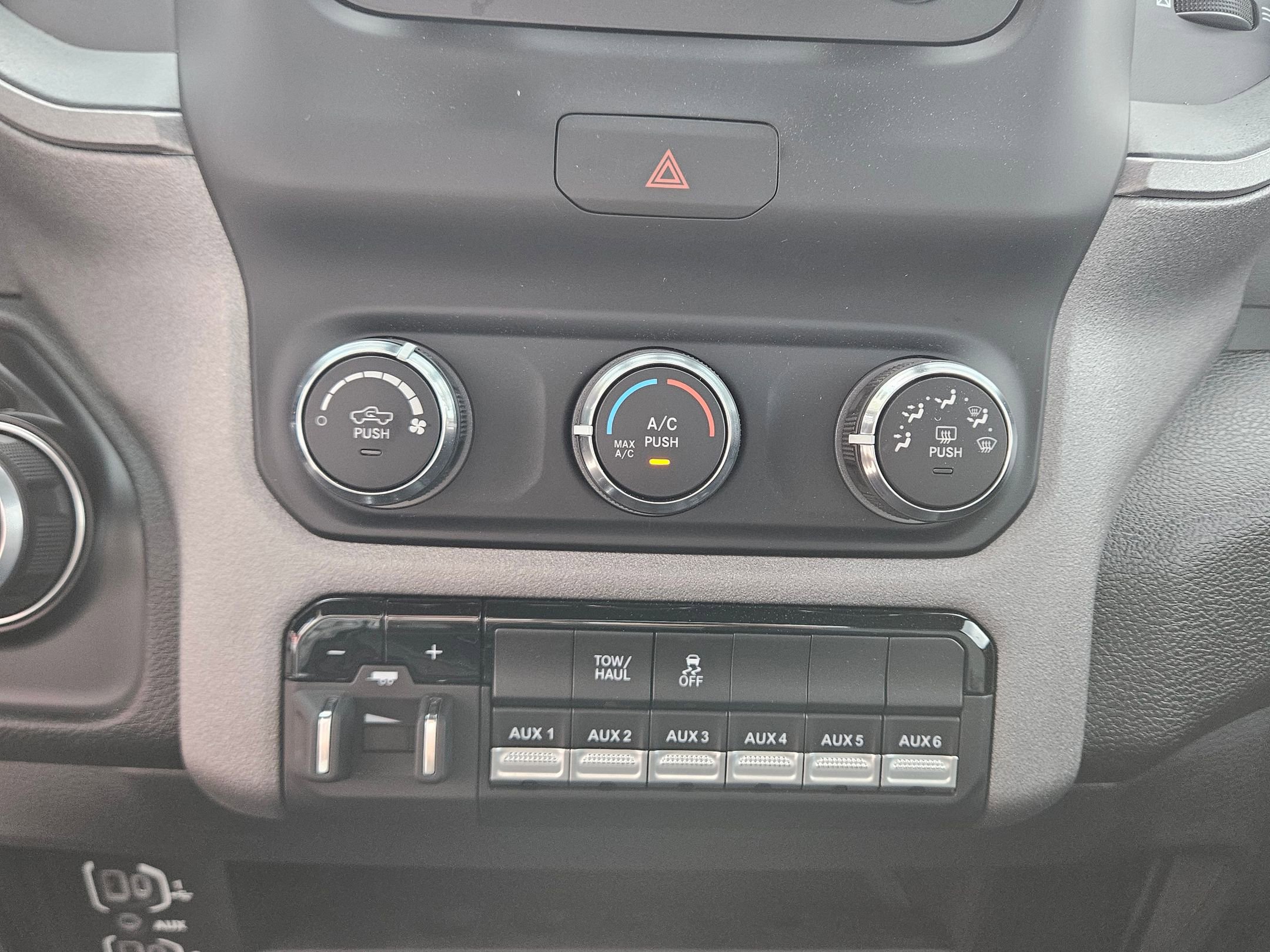 Used 2024 RAM 2500 Tradesman image 13