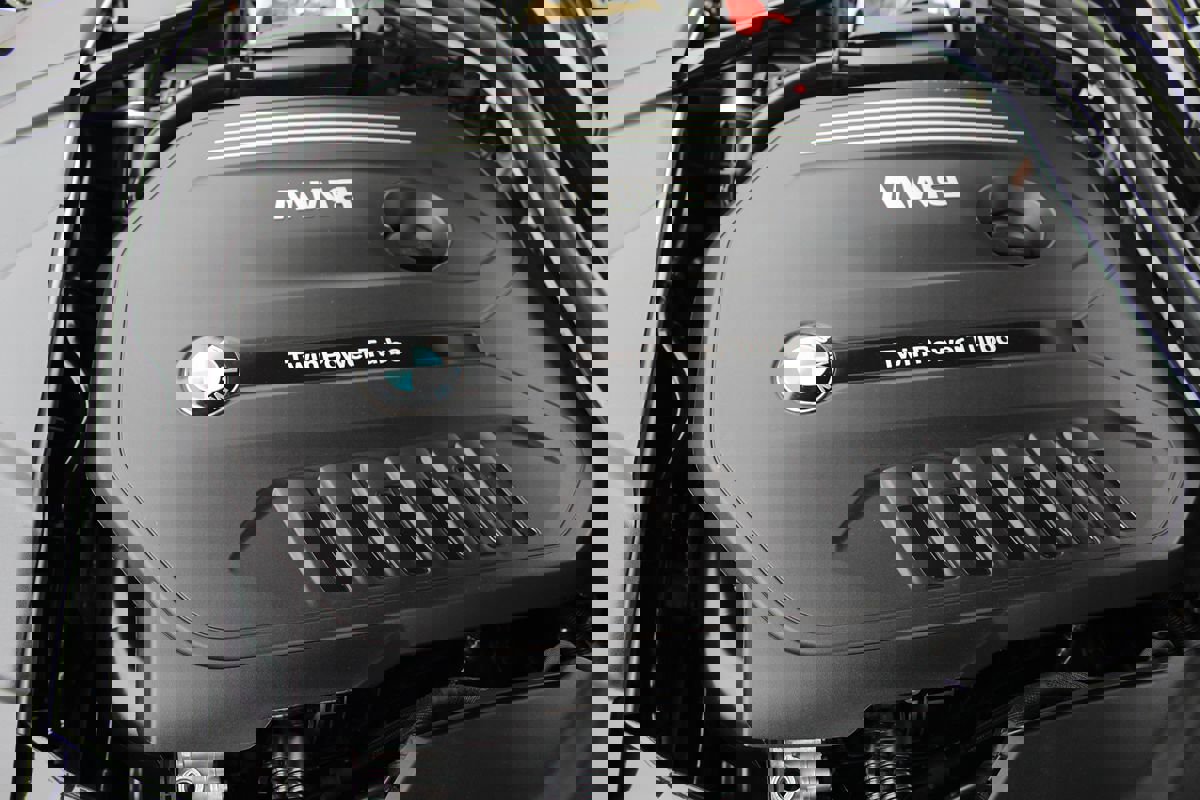 Used 2018 BMW 740i image 42