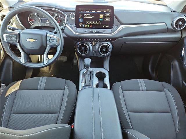 Used 2025 Chevrolet Blazer LT image 17