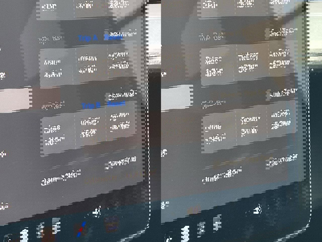 Used 2026 Tesla Model Y 2WD image 28