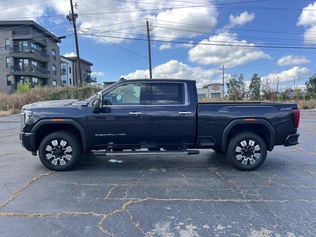 New 2026 GMC Sierra 2500 Denali AWD/4WD image 8