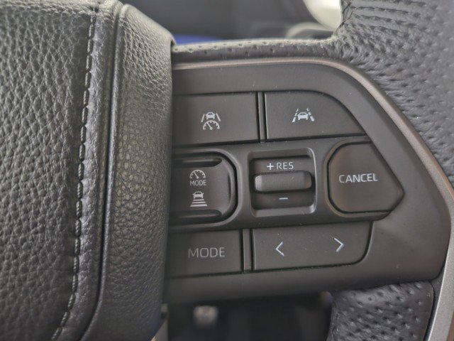 Used 2025 Toyota Tacoma TRD Sport w/ TRD Sport Premium Package AWD/4WD image 27