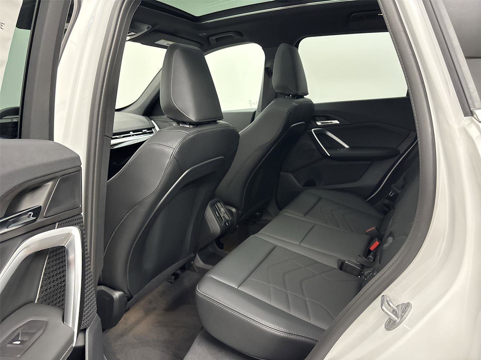 New 2026 BMW X1 xDrive28i w/ Convenience Package AWD/4WD image 29