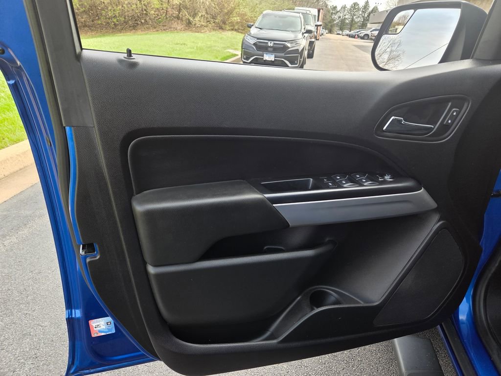Used 2018 Chevrolet Colorado LT w/ LT Convenience Package image 14