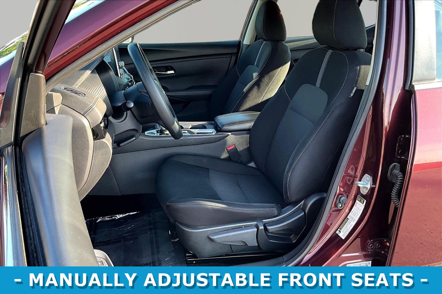 Used 2024 Nissan Sentra SV FWD image 21