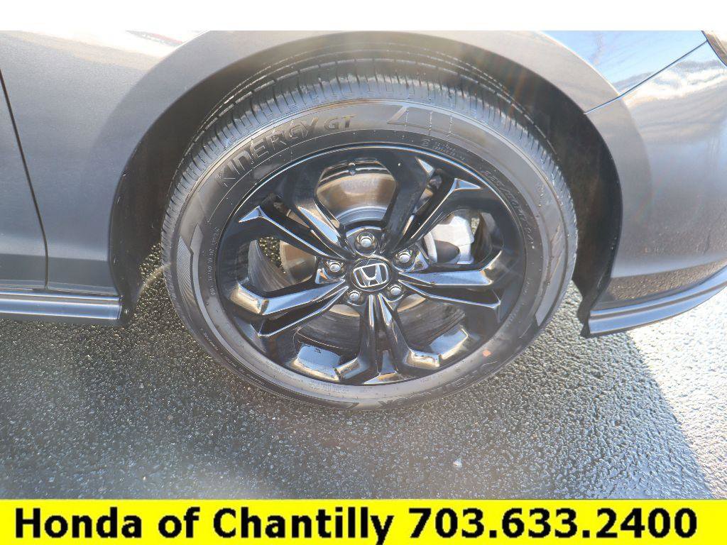 Certified 2025 Honda Accord SE image 31