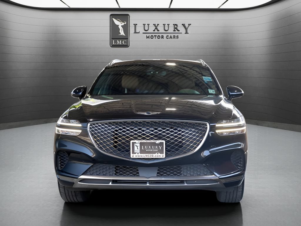 Used 2023 Genesis GV70 2.5T w/ Advanced Package AWD/4WD image 3