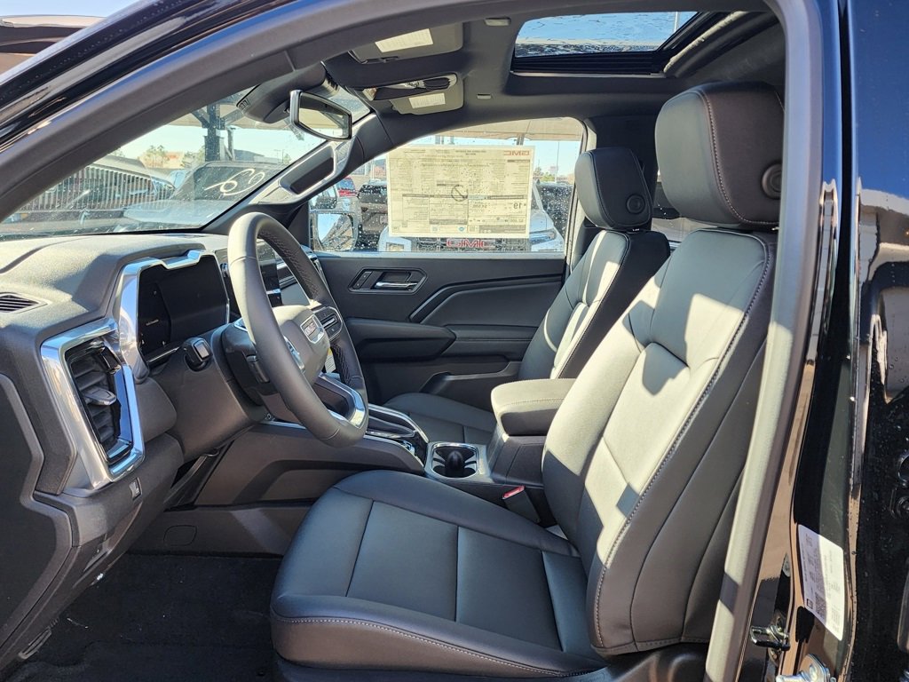 New 2026 GMC Canyon Elevation w/ Convenience Package image 15