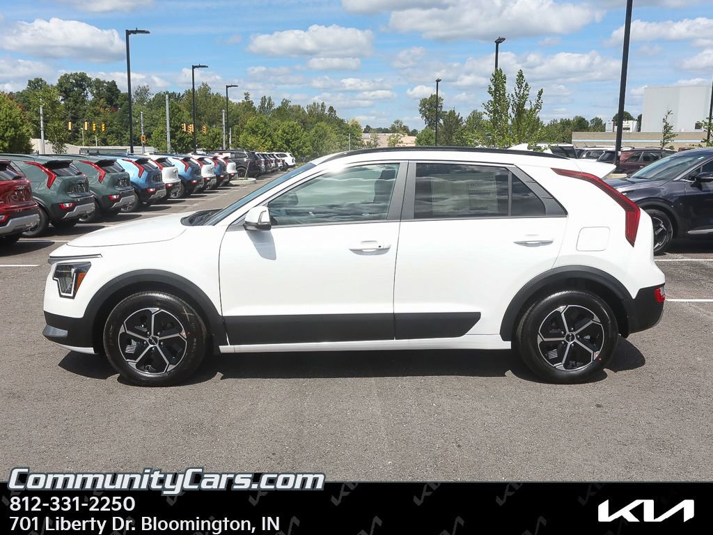 New 2025 Kia Niro EX image 3
