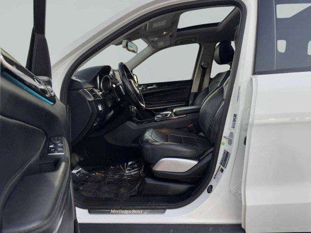 Used 2018 Mercedes-Benz GLS 550 4MATIC image 17