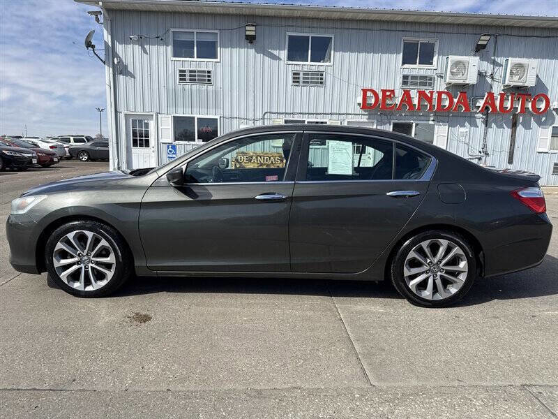 Used 2013 Honda Accord Sport image 3