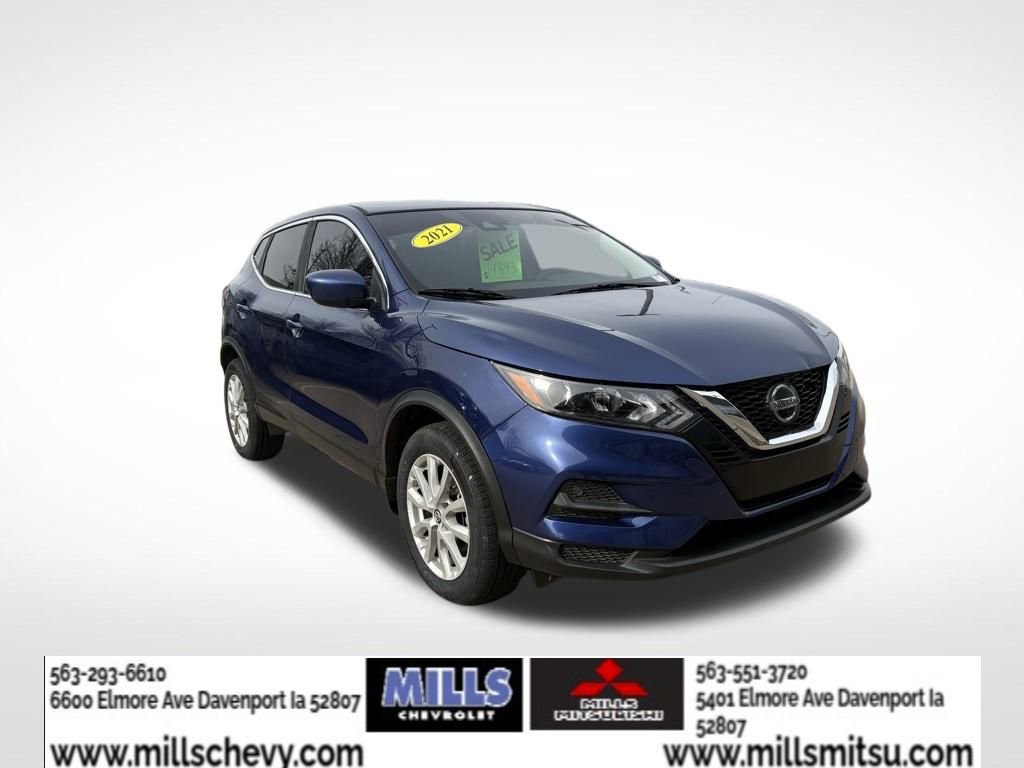 Used 2021 Nissan Rogue Sport S image 3