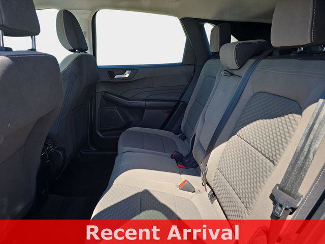 Used 2021 Ford Escape SE w/ SE Sport Appearance Package AWD/4WD image 17