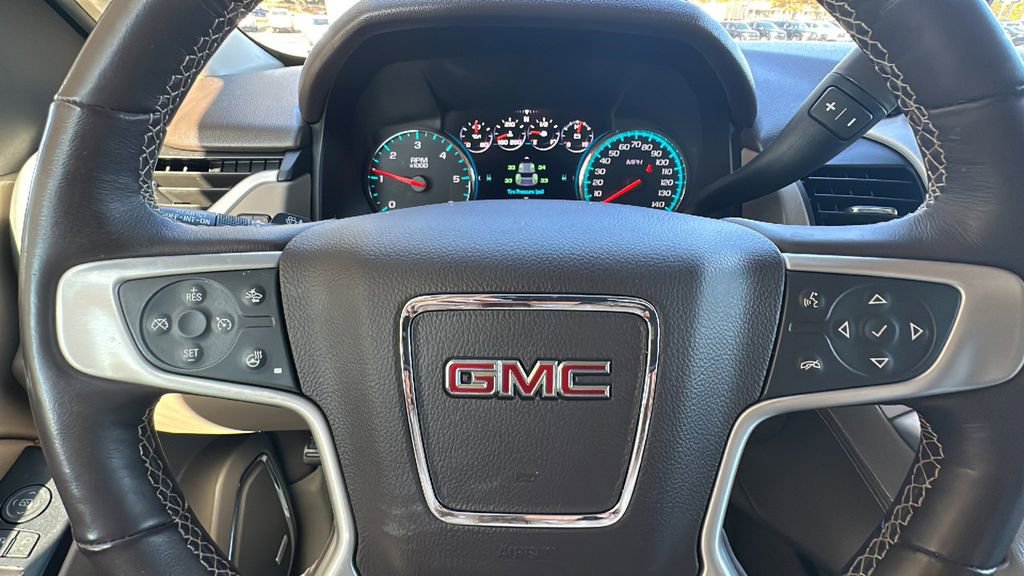 Used 2017 GMC Yukon SLT w/ Open Road Package image 27