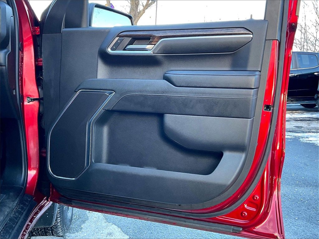 Used 2024 GMC Sierra 1500 Elevation w/ X31 Off-Road Package image 11