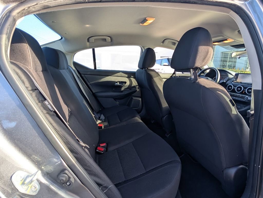 Used 2020 Nissan Sentra S image 16