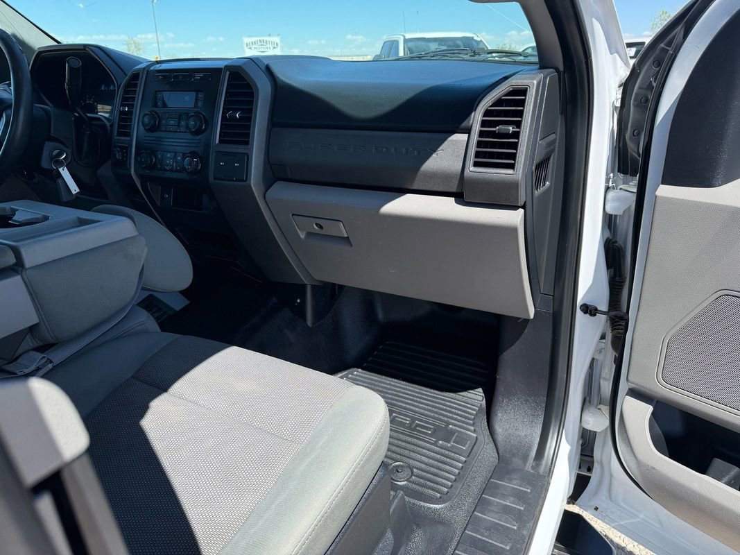 Used 2017 Ford F250 XL w/ Power Equipment Group AWD/4WD image 14