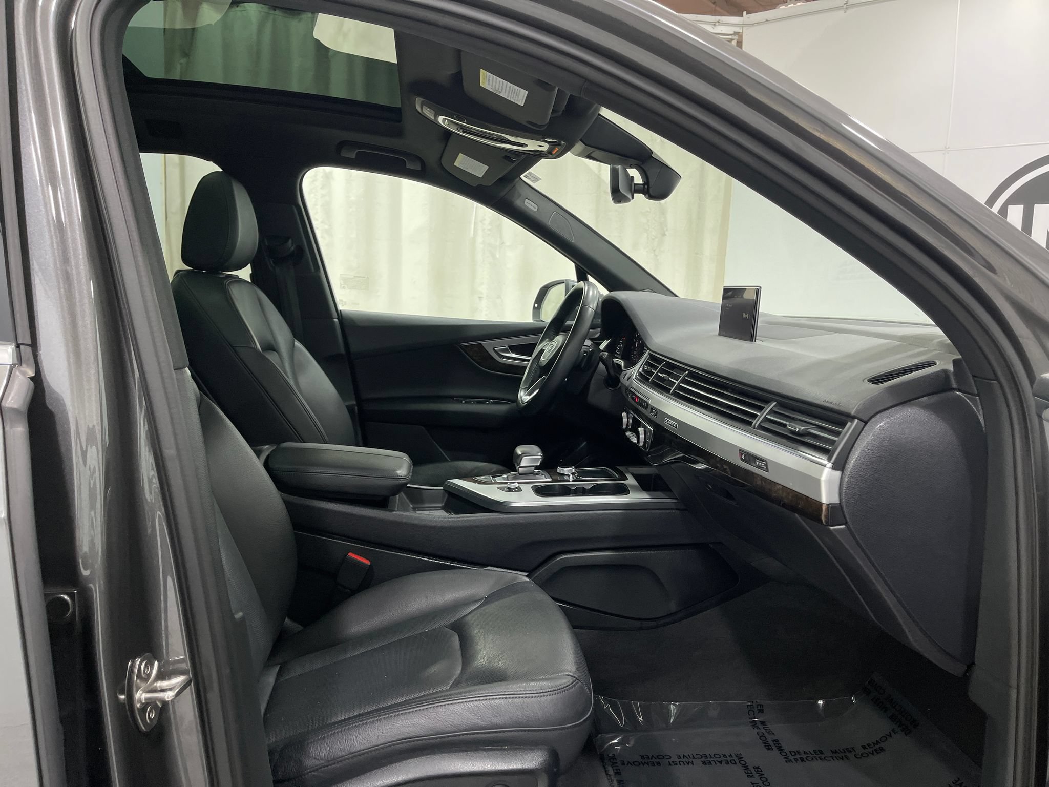 Used 2019 Audi Q7 2.0T Premium Plus AWD/4WD image 32