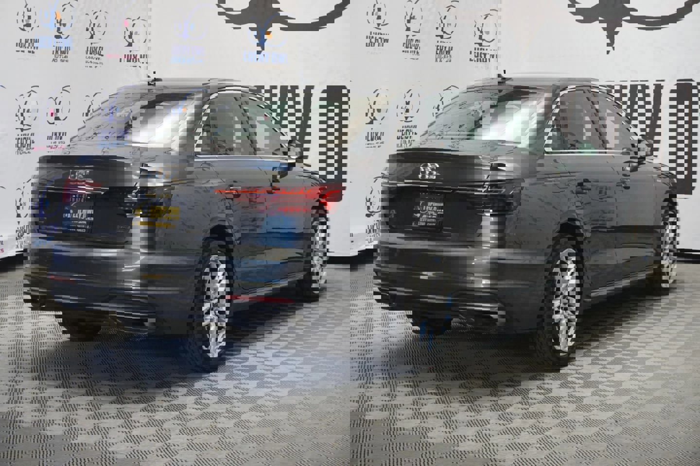 Used 2021 Audi A4 2.0T Premium w/ Convenience Package image 5