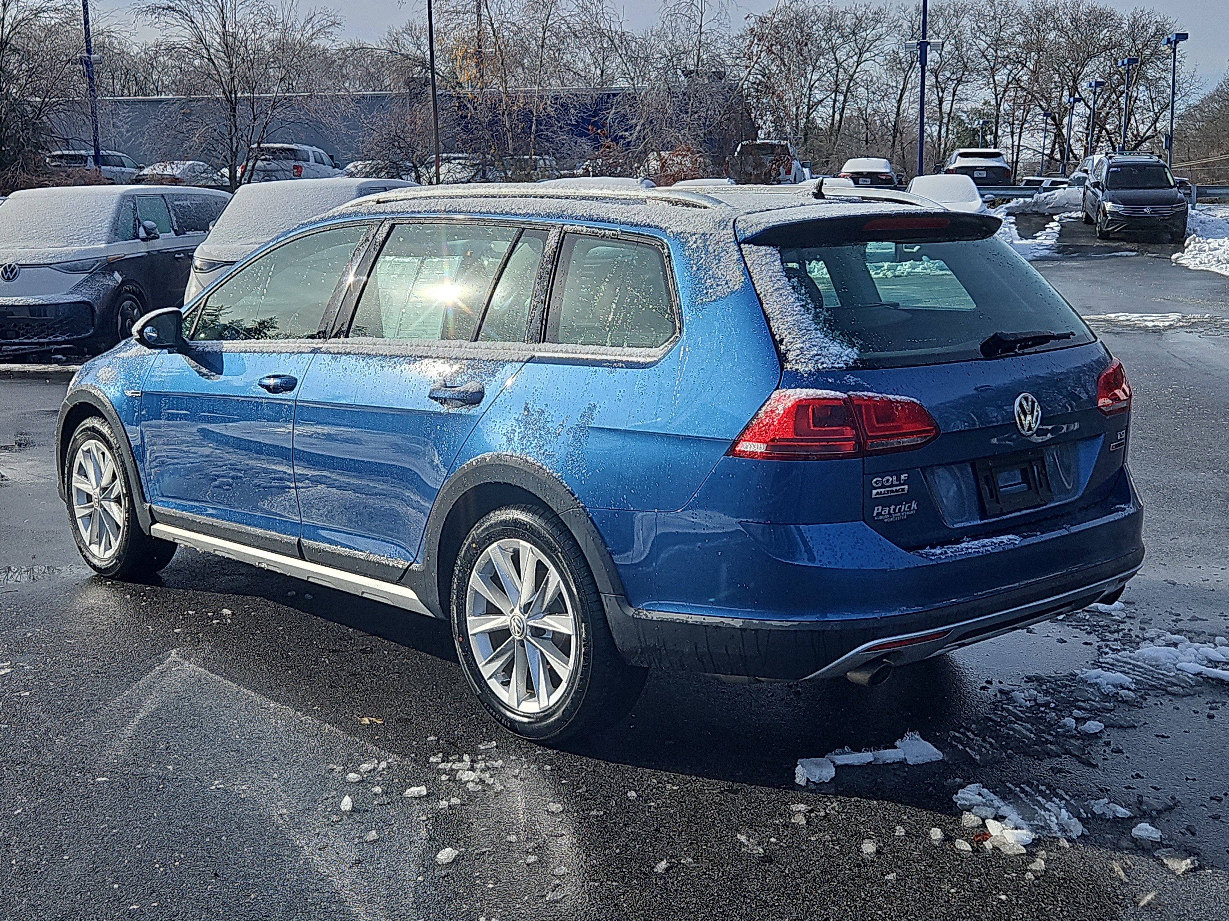Used 2017 Volkswagen Golf Alltrack SE image 24