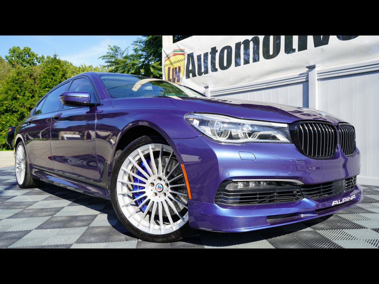Used 2018 BMW ALPINA B7 xDrive AWD/4WD image 1