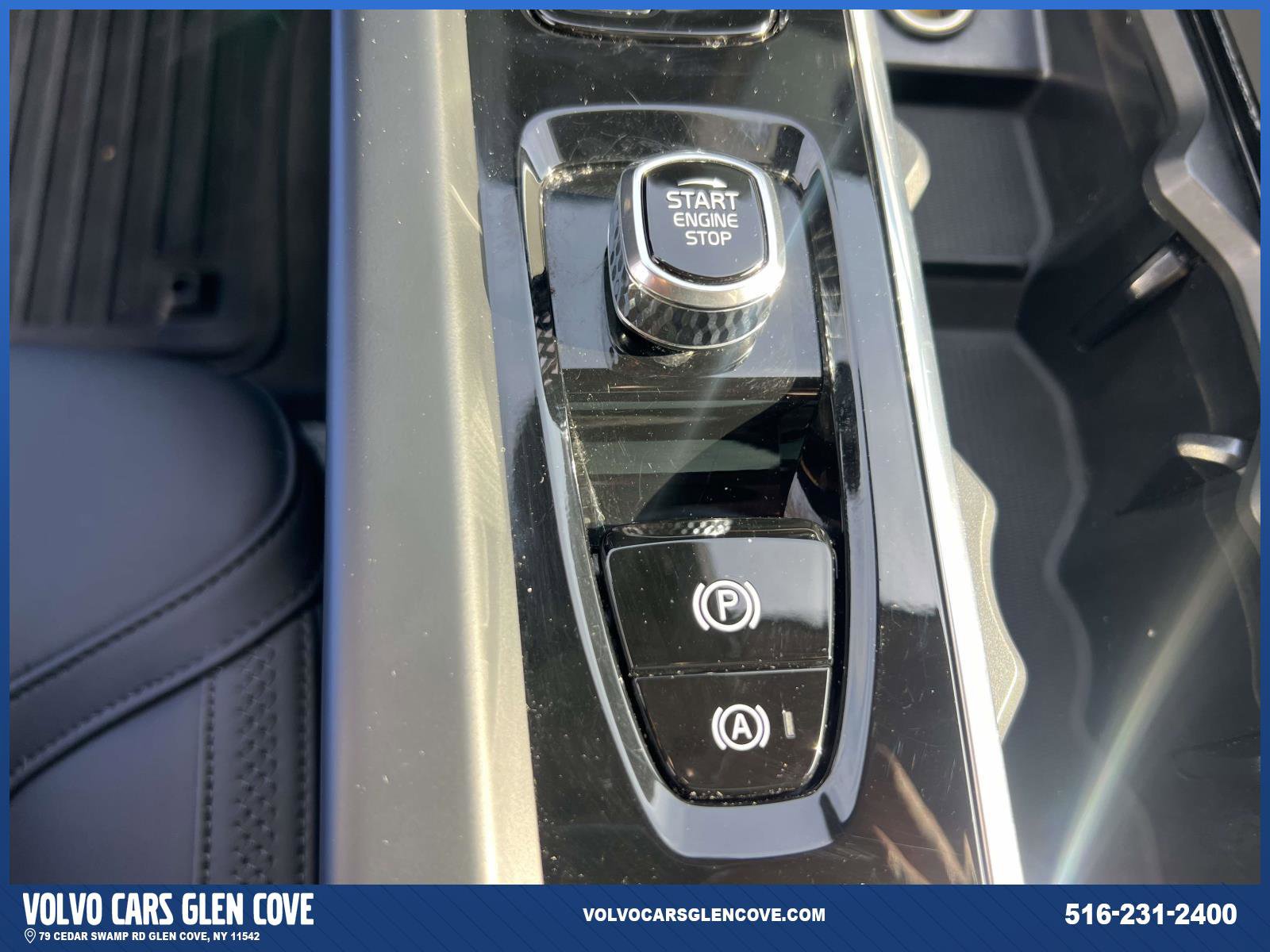 Used 2026 Volvo XC60 B5 Plus w/ Protection Package Premier AWD/4WD image 30