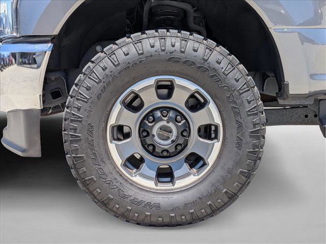 Used 2021 Ford F250 XLT w/ XLT Premium Package AWD/4WD image 23