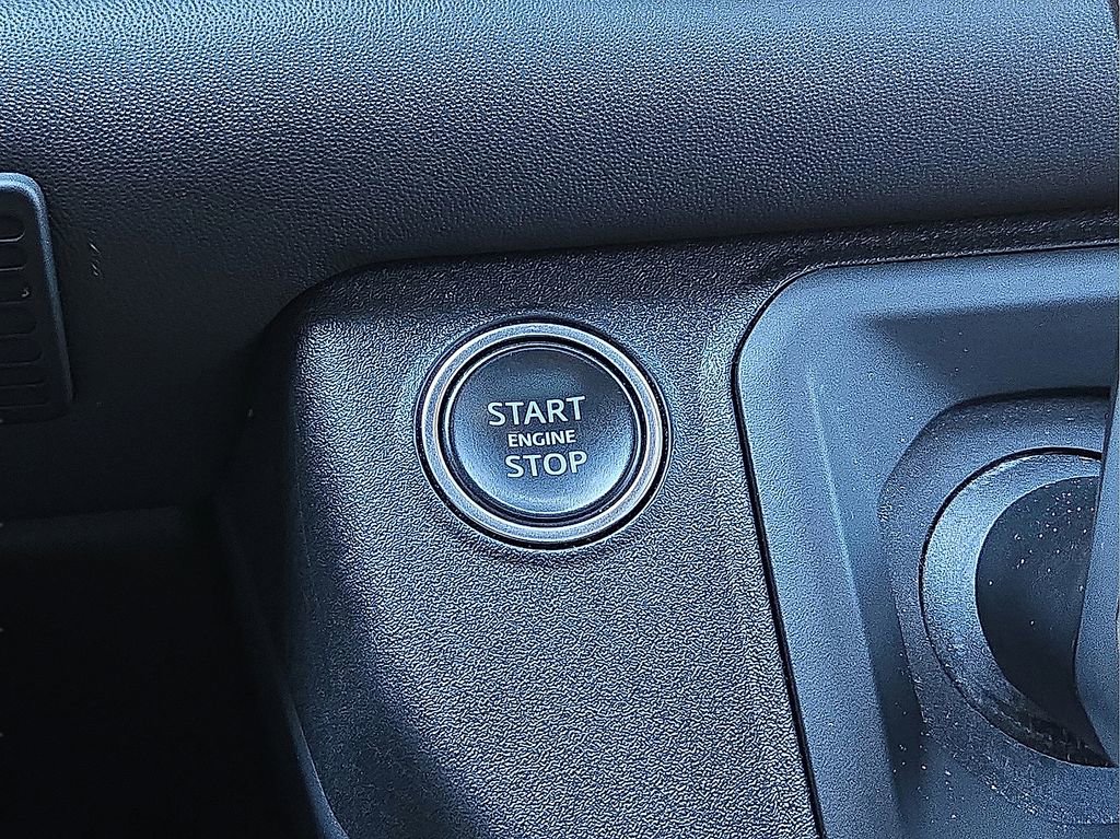 Used 2023 Land Rover Defender 110 X image 31