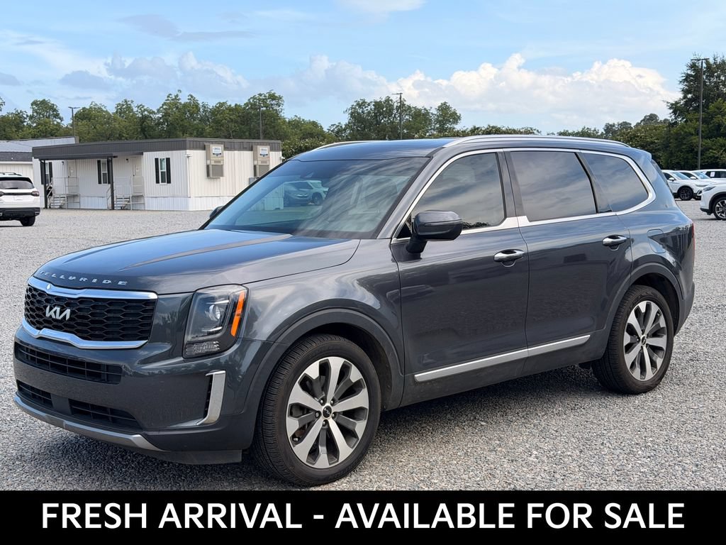 Used 2022 Kia Telluride S AWD/4WD image 3