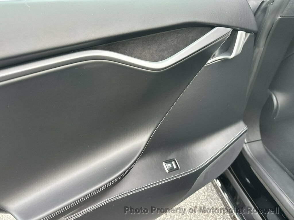 Used 2019 Tesla Model S AWD image 15
