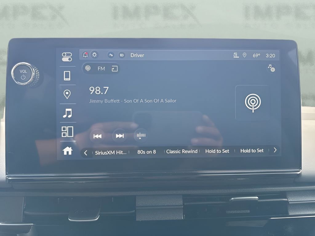 Used 2025 Honda Prologue Elite image 19