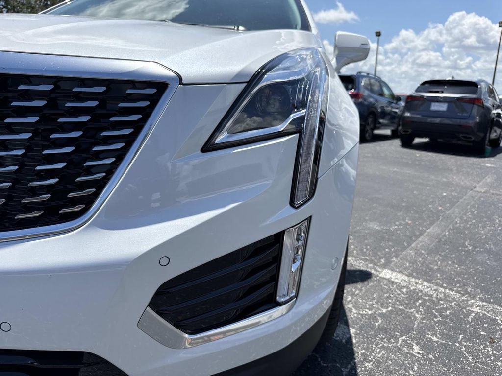 New 2026 Cadillac XT5 Premium Luxury w/ Driver Assist Package FWD image 8