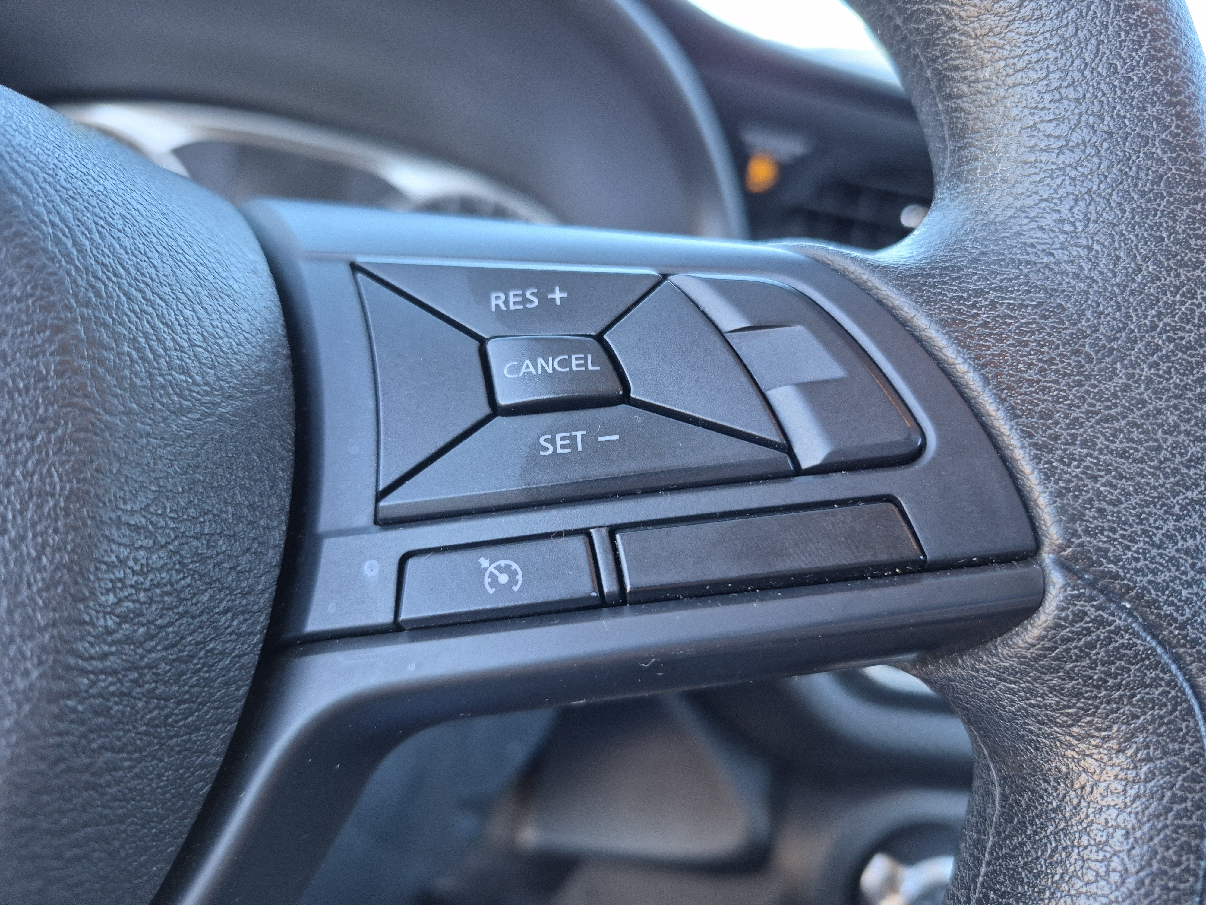 Used 2024 Nissan Kicks S FWD image 26