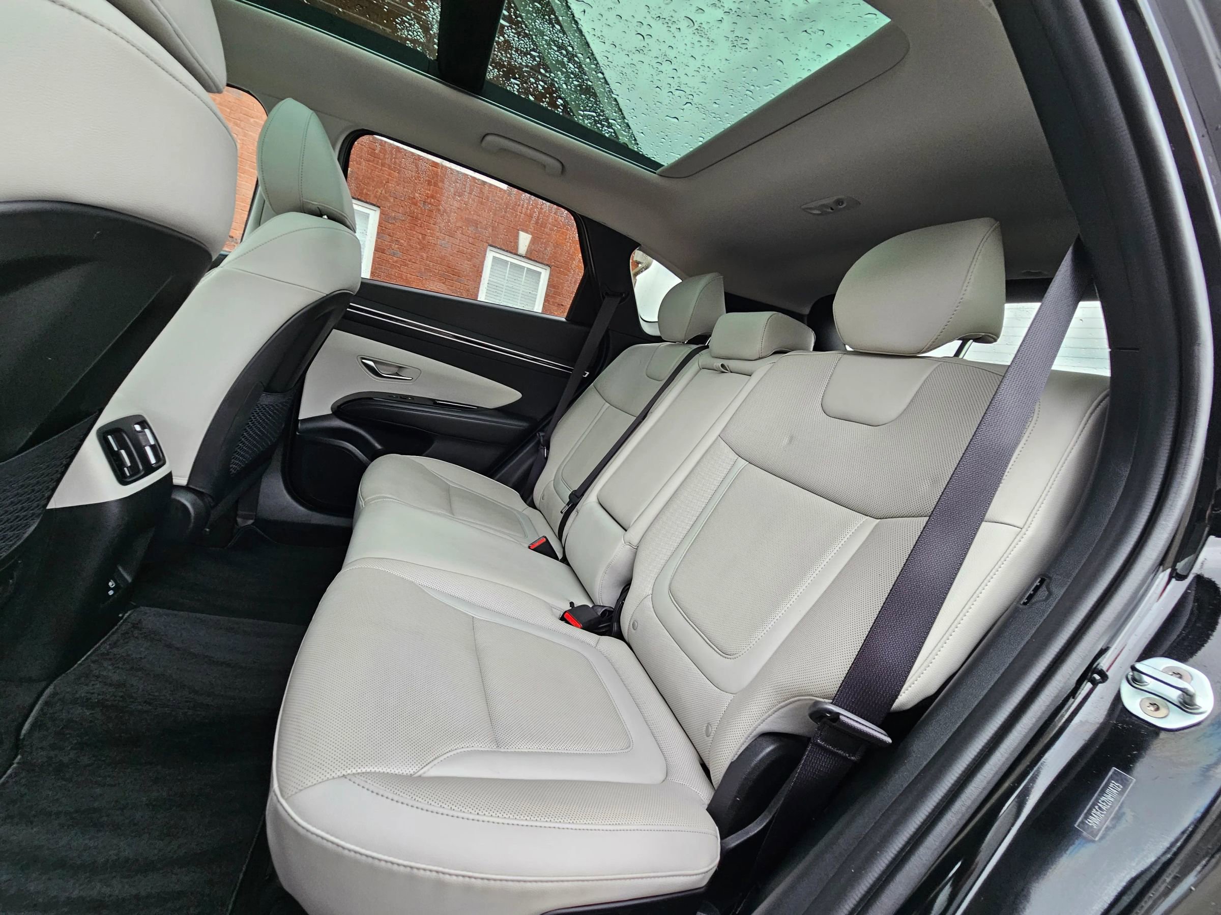 Used 2022 Hyundai Tucson Limited image 27