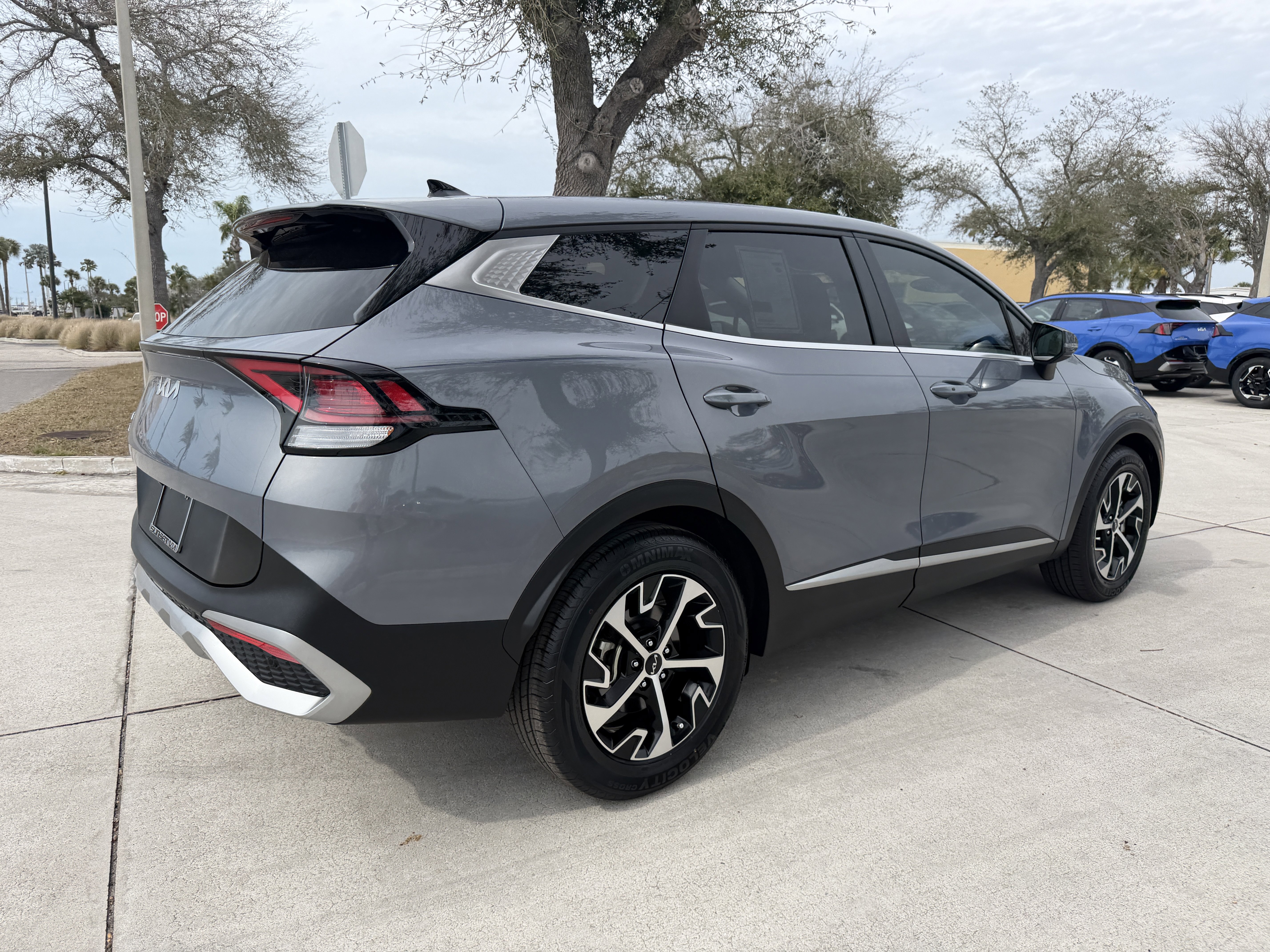 Certified 2023 Kia Sportage EX image 4