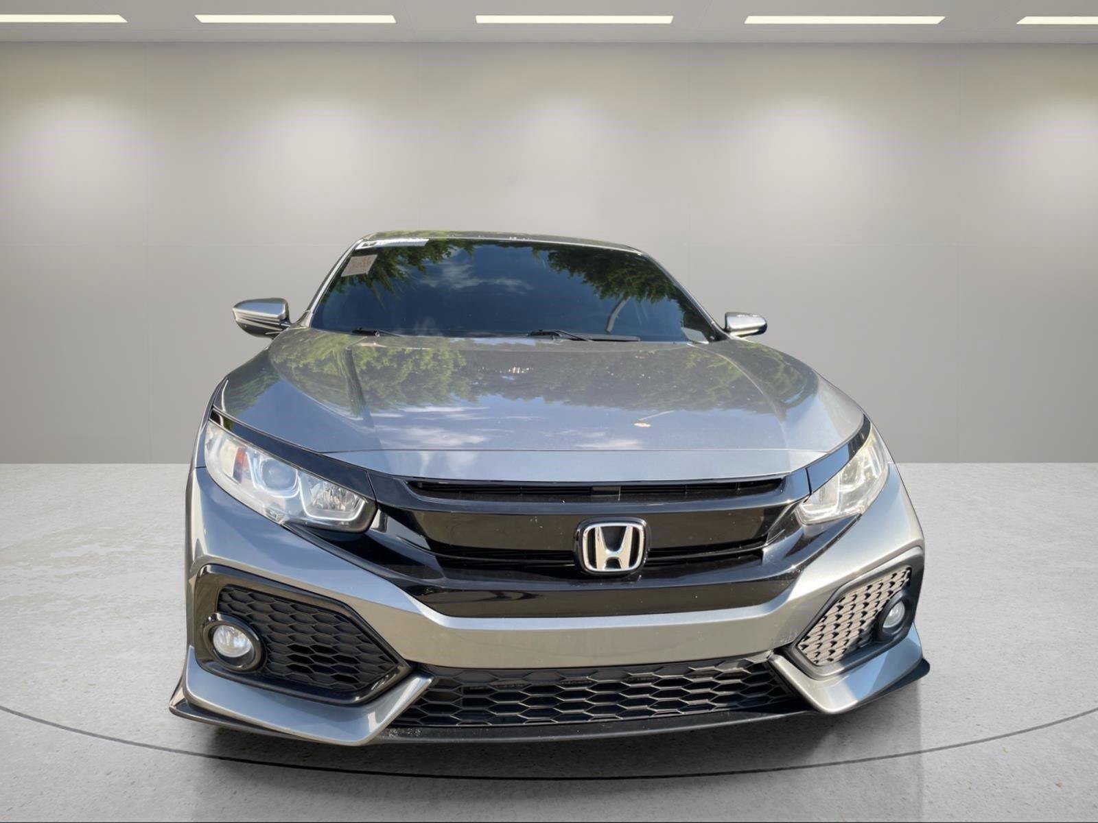 Used 2018 Honda Civic Sport image 9