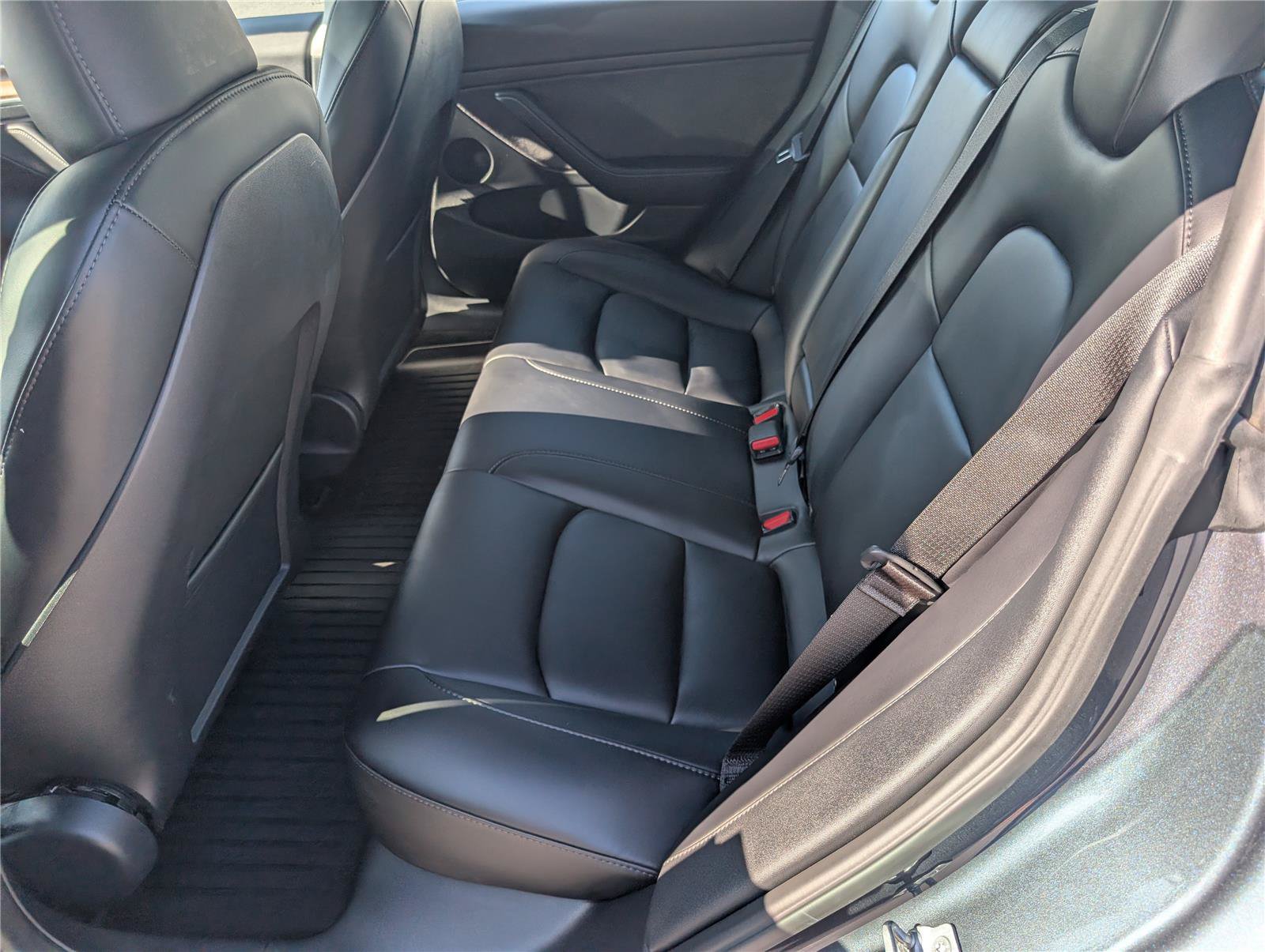 Used 2023 Tesla Model 3 Standard Range RWD image 13