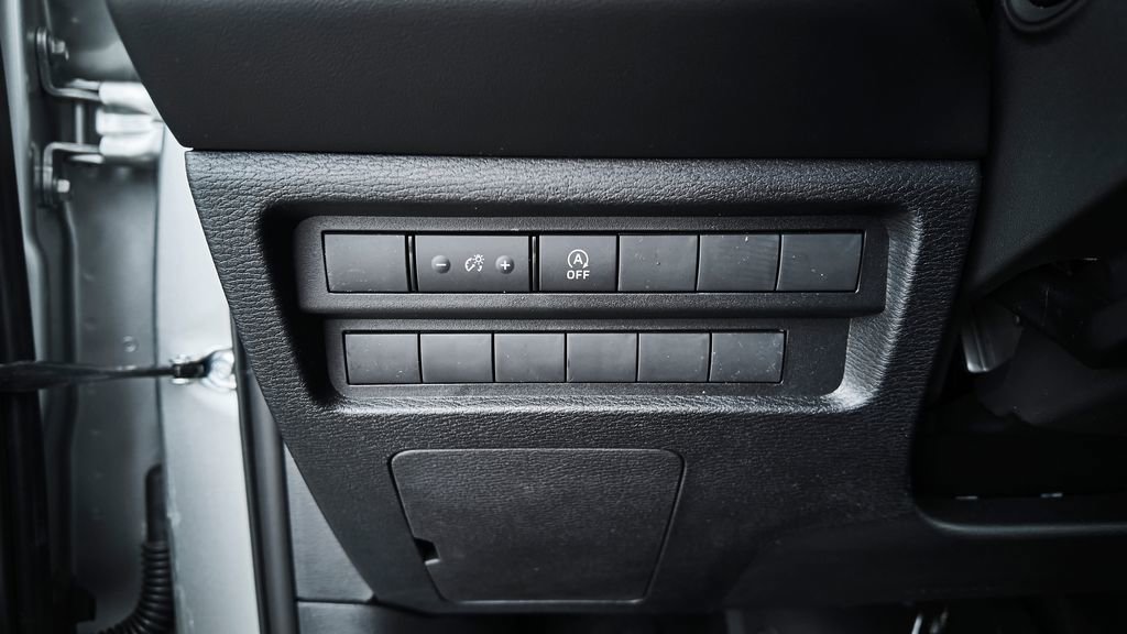New 2026 Mitsubishi Outlander ES FWD image 24