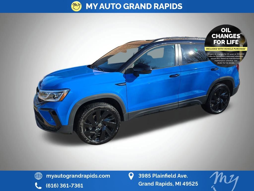 Used 2024 Volkswagen Taos SE video 3