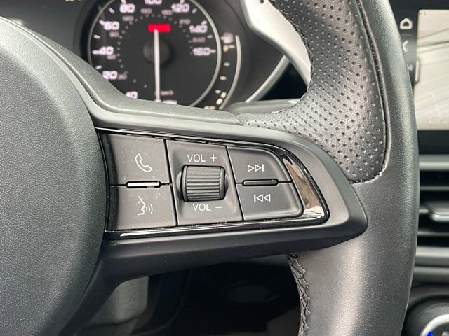 Used 2022 Alfa Romeo Giulia Veloce image 24