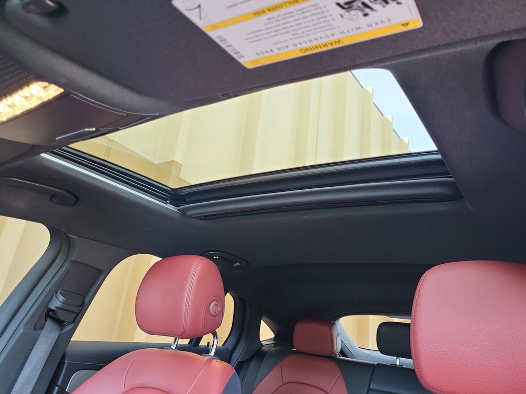 Certified 2022 Mercedes-Benz GLC 300 4MATIC Coupe image 29