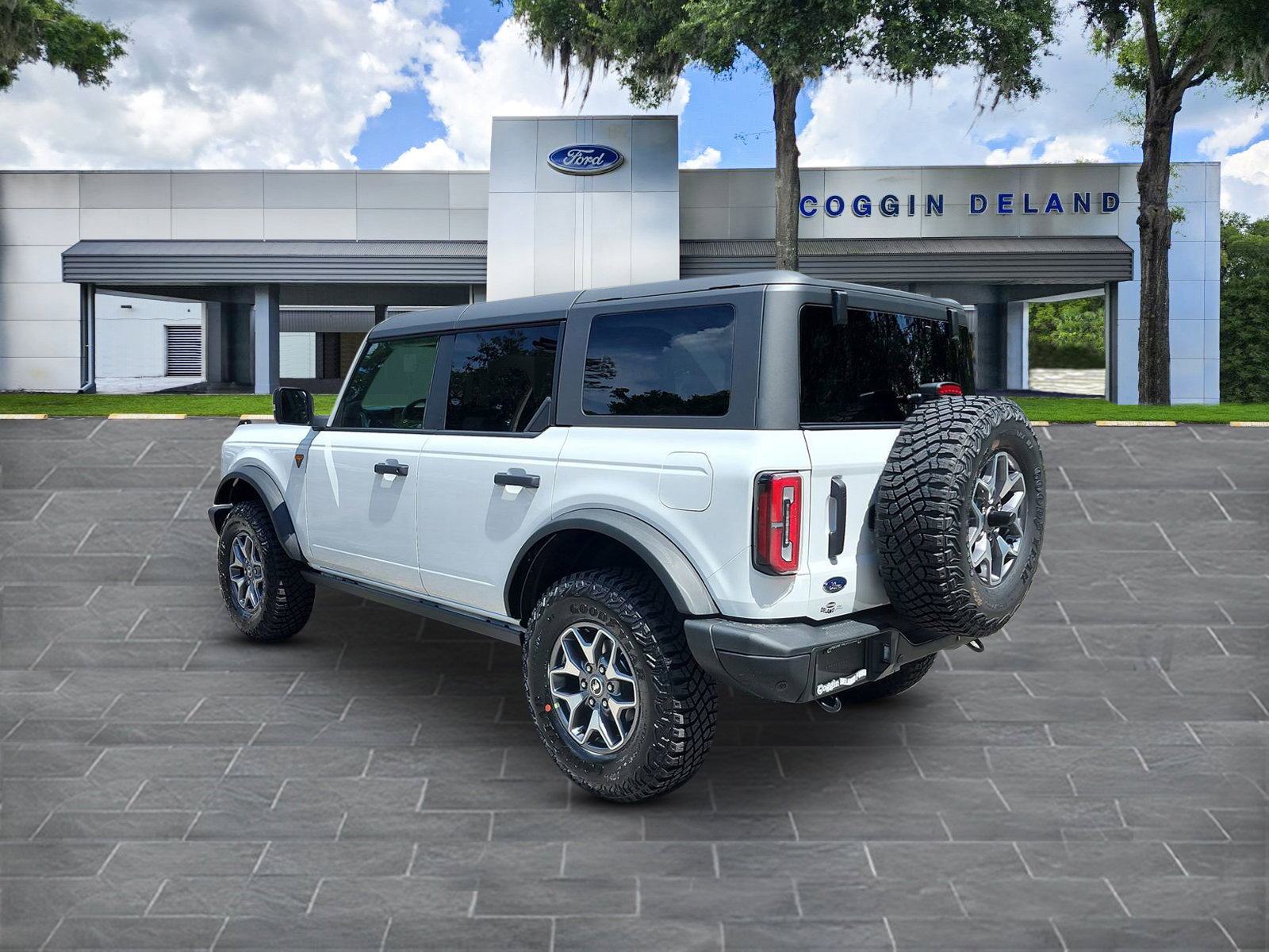 New 2025 Ford Bronco Badlands image 33