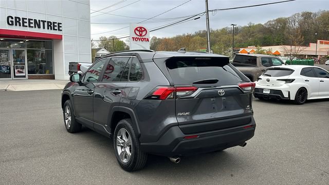 Certified 2025 Toyota RAV4 LE AWD/4WD image 4