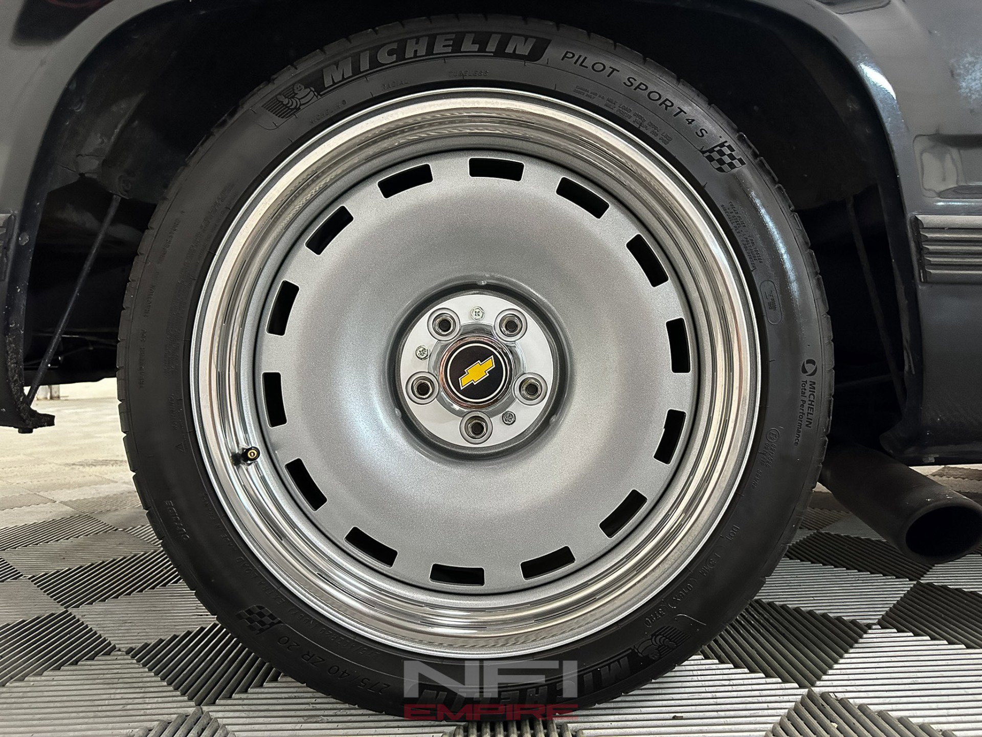 Used 1990 Chevrolet Silverado 1500 454 SS image 18