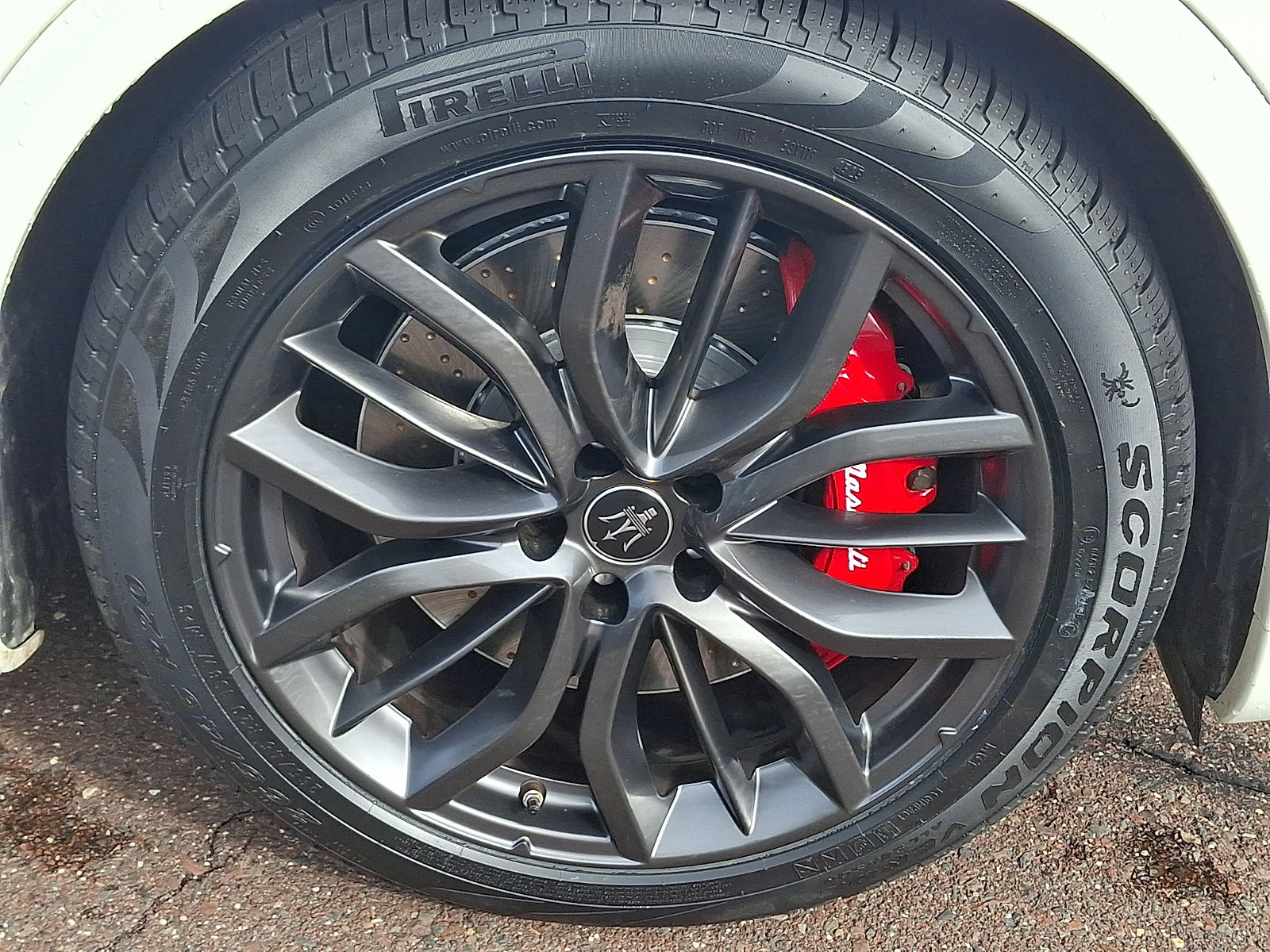 Certified 2023 Maserati Levante Modena AWD/4WD image 8