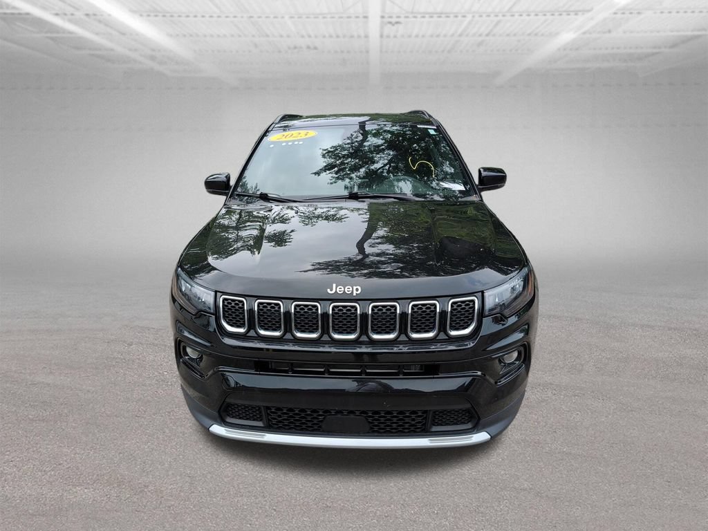 Used 2023 Jeep Compass Limited AWD/4WD image 28