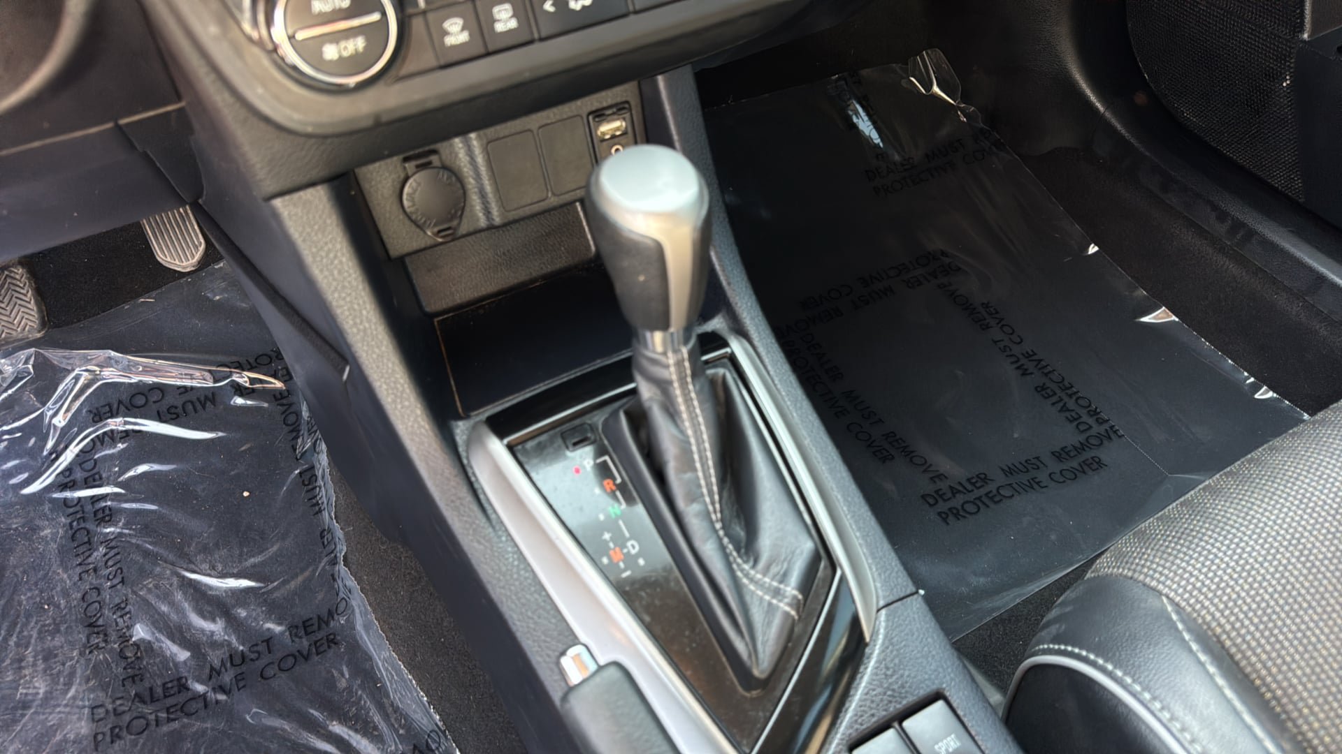 Used 2014 Toyota Corolla S w/ Protection Package FWD image 23